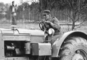 Historical_Bolinder-Munktell_Tractor_04.jpg